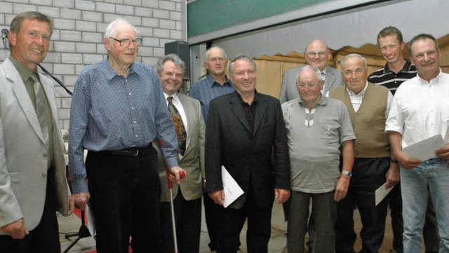 Bei der Feier zum 75-jhrigen Bestehen...on 40, 50 und 60 Jahre Mitglied sind.   | Foto: Ounas-Krusel
