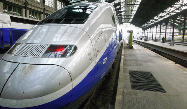 Von Dezember an verkrzt sich die Fahr... Basel nach Paris mit dem TGV weiter.   | Foto: AFP