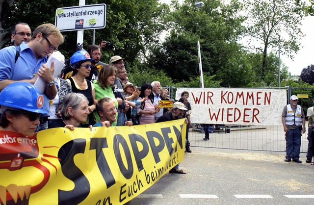 Die Gegner des Bahnprojekts Stuttgart ...en Protest wieder aufleben zu lassen.   | Foto: dpa