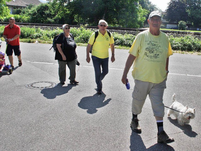 Egal ob Zwei- oder Vierbeiner, das Wetter war perfekt fr jeden Wanderfreund.   | Foto: Jrn Kerckhoff