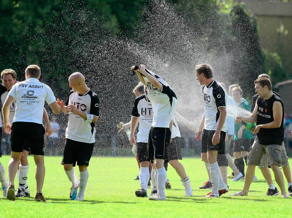 Impressionen vom entscheidenden Spiel in Lahr