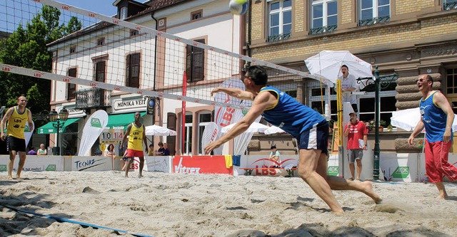 Das Promispiel gehrt zum Beachvolleyb...wird &#8211; als Landesmeisterschaft.   | Foto: Hans-Jrgen Hege