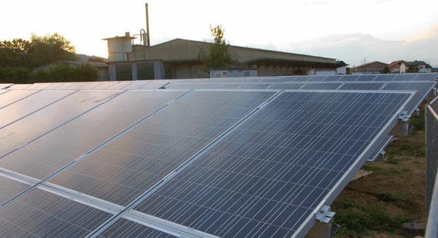 Der EnBW-Solarpark auf dem frheren Et...un auch die Gemeinde beteiligen wird.   | Foto: manfred frietsch