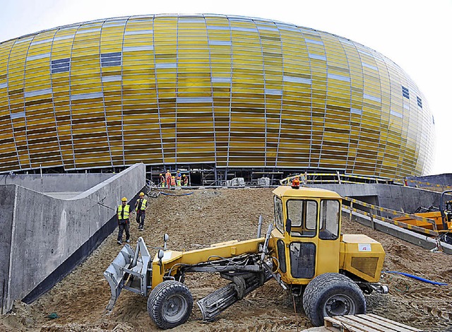 Baustellencharme beim Stadionbau  | Foto: dpa