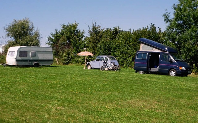 Ob mit dem Wohnmobil, dem Campinganhn...elt: In Rttehof sind alle willkommen.  | Foto: BZ