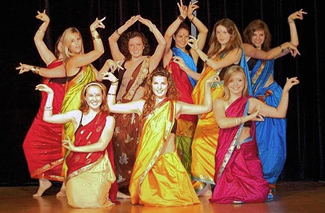 Die Groen zeigten einen tollen indischen Tanz.   | Foto: Schule