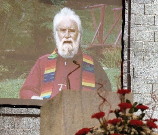 Nicht am Mikrofon der Peterskirche hie...eise Anfang der Woche absagen mssen.   | Foto: Nikolaus Trenz