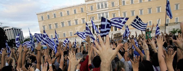 Proteste gegen den Sparkurs der Regier...er griechischen Hauptstadt am Sonntag   | Foto: dpa
