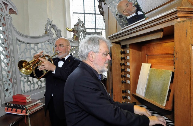 Der ehemalige Ulmer Mnsterorganist Fr...stmontag in St. Landelin ein Konzert.   | Foto: stefan merkle