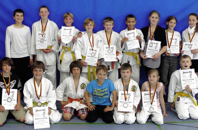 Die erfolgreichen Judoka vom JC Bad Krozingen-Hausen.   | Foto: privat