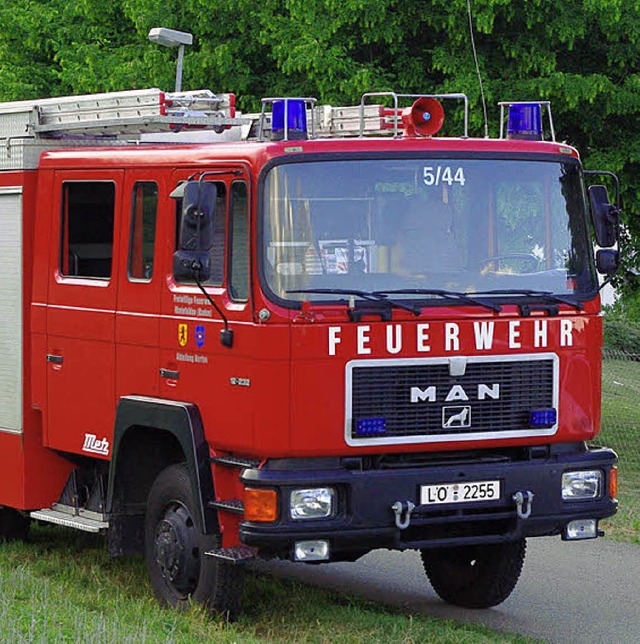 Kleine Lschfahrzeuge gibt es am Hochr...Herten, sind schwerer als 7,5 Tonnen.   | Foto: Rolf Reimann