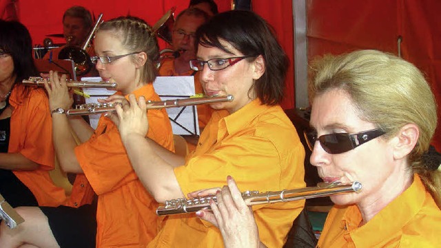 Fetzige Melodien gab es auch beim Kastanienparkfest 2010.   | Foto: Archivfoto: Ingrid Arndt