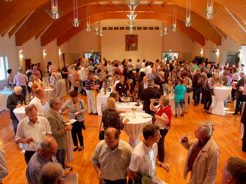 Burgunderweinprobe im Brgersaal in Endingen