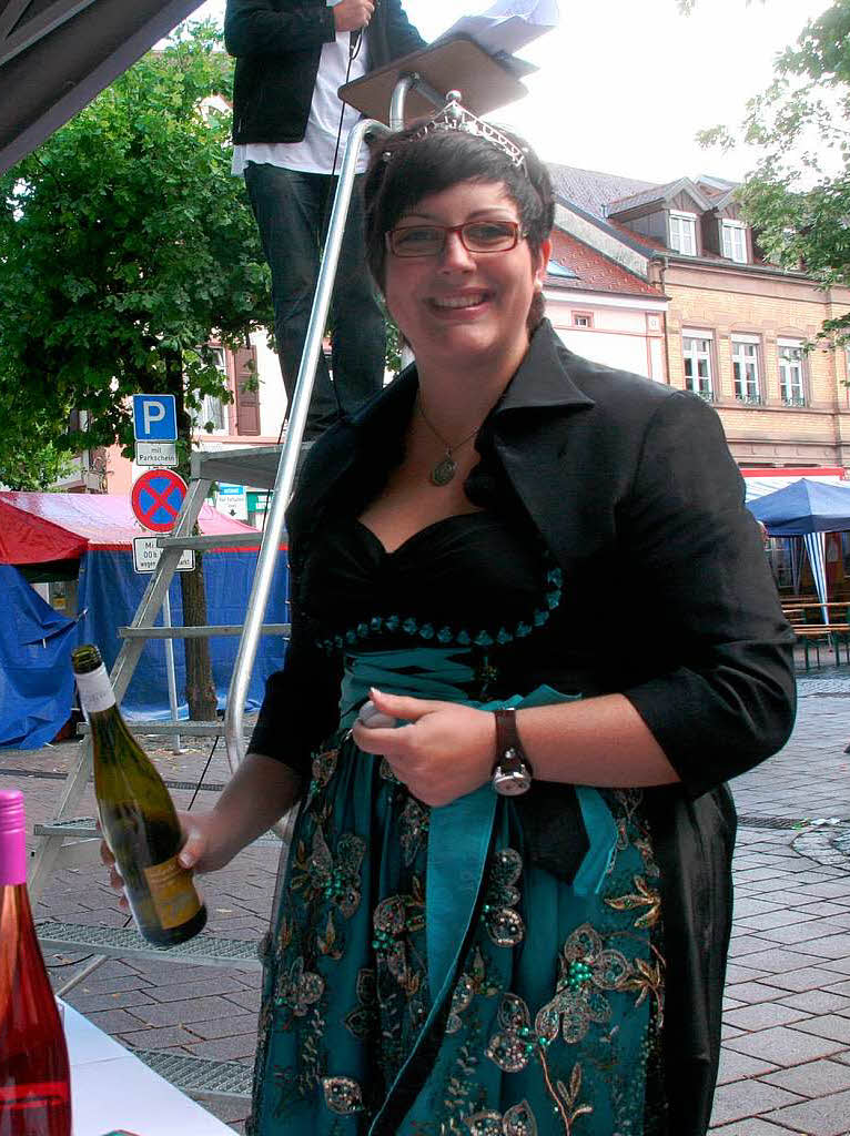 Die Markgrfler Weinprinzessin Sandra Lffler