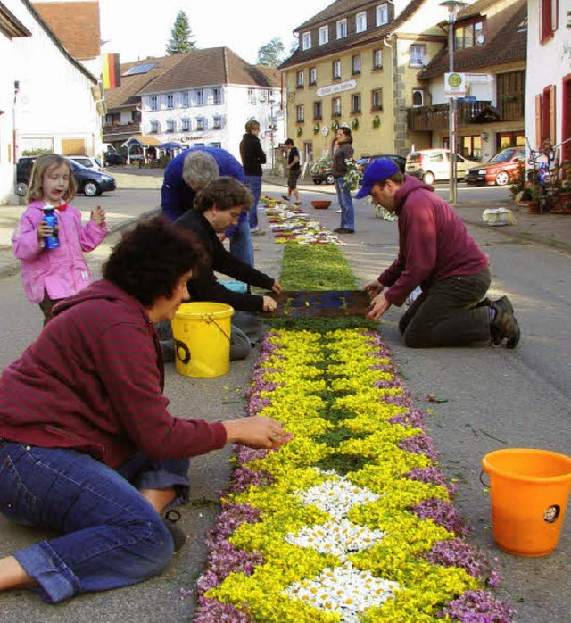 In diesem Jahr wird es doppelt schwer,...Blumenteppich in Unadingen zu finden.   | Foto: Christa Maier