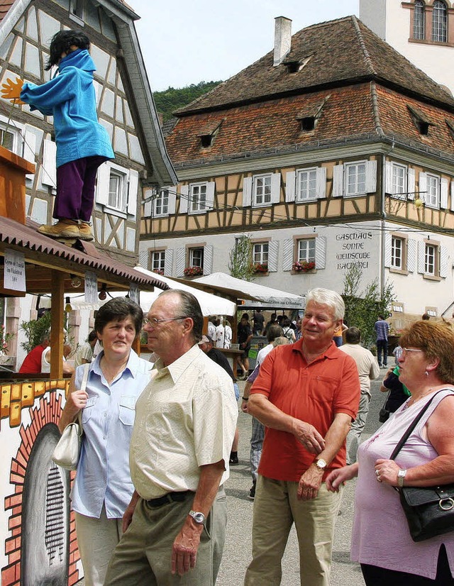 Flanieren und genieen ist beim Kirchbergfest angesagt.   | Foto: ulrike hiller