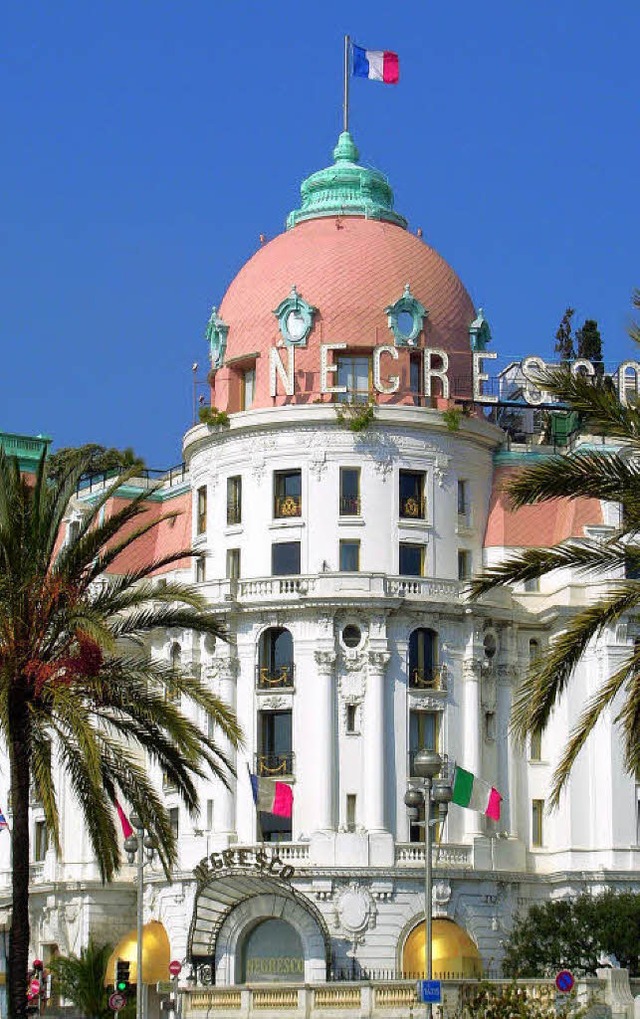 Legendr: das Hotel Negresco. Unbeding...ch die zahlreichen Gemlde anschauen.   | Foto: Claudia Diemar