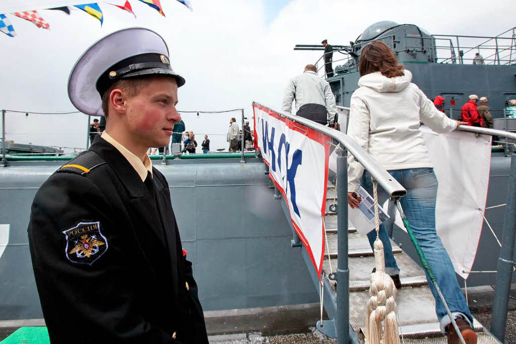 Das russische Landungsschiff „Minsk“ auf der Kieler Woche.