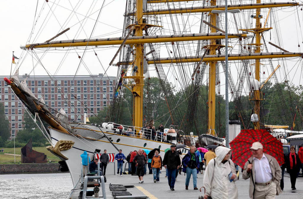 Die „Gorch Fock“ bleibt dieses Jahr whrend der Windjammerparade im Hafen liegen.