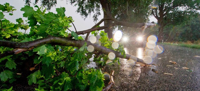 Wie hier in Bayern strmte es auch in Baden-Wrttemberg.  | Foto: dpa