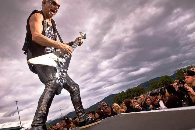 Fotos: Die Scorpions in Freiburg