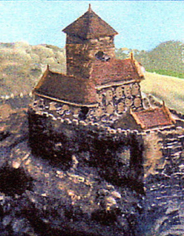 So drfte die Burg Steinegg im Steinatal einmal ausgesehen haben.  | Foto: Freiherr von Steinegg