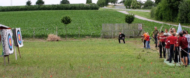 Nicht immer ist das Gedrnge auf dem Platz der Bogensportler so gro.  | Foto: Reinhard Cremer