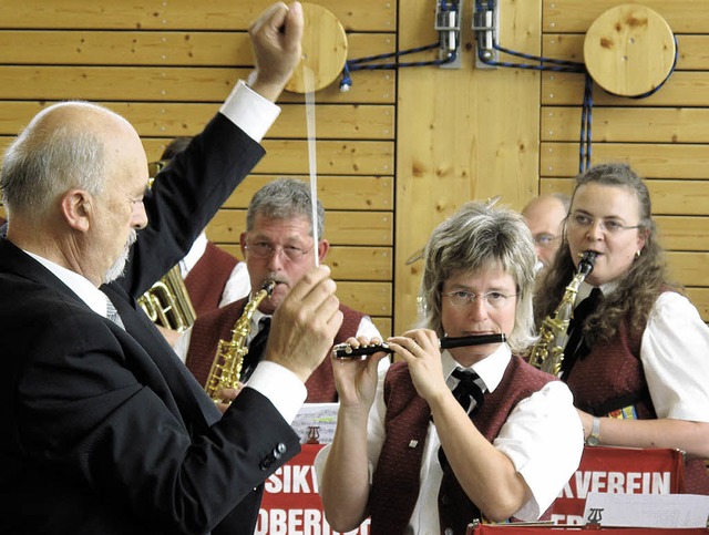 Fr gute  Stimmung   in der Thimoshall...r Leitung von Karl-Otto Kaltenbacher.   | Foto: Anka Fricker