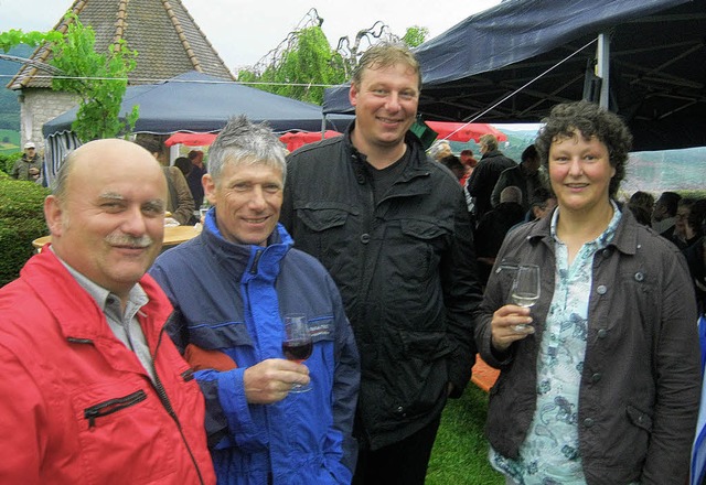 Brgermeisterstellvertreterin Claudia ...e neue Beleuchtung der lbergkapelle.   | Foto: Anne Freyer