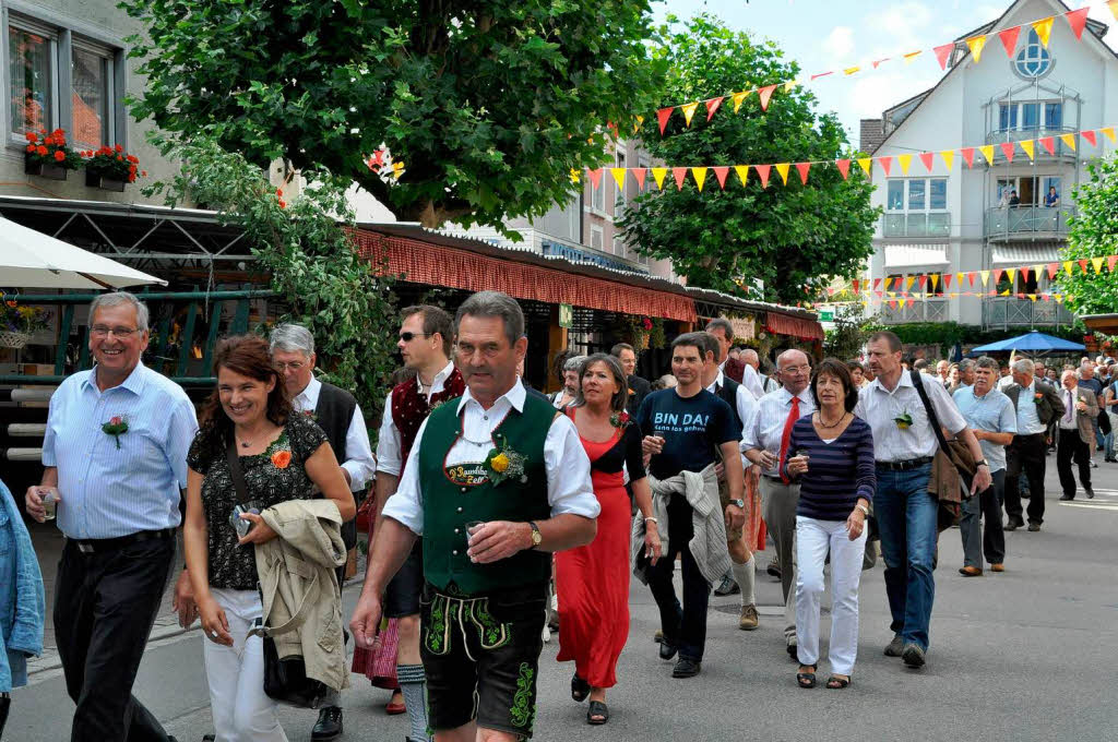 Festumzug zum Rathaus