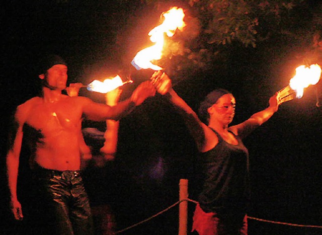 Grisu Alaman &#8211; die Feuershow begeisterte.  | Foto: Birgit Rde