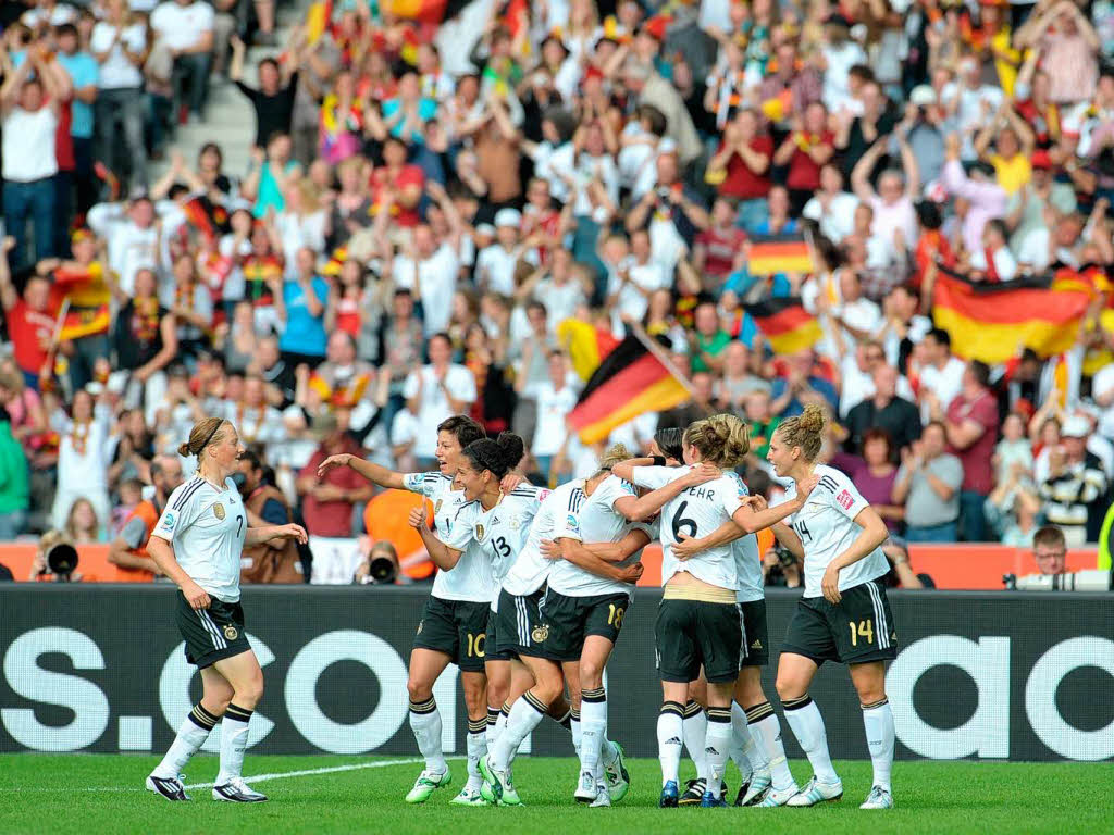 Mit einem berzeugenden Auftritt begeisterten die DFB-Damen die Fans im Berliner Olympiastadion.