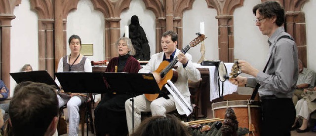 Das Ensemble Musica Tavola in der  Klo...rkus Klemke und Lee Forrest Ferguson.   | Foto: Hans-Jrgen Kugler