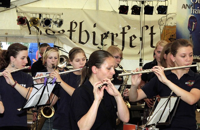 Was wre ein Fest ohne Musik?  Beim Bo...davon am Wochenende wieder reichlich.   | Foto: Sandra Decoux-Kone