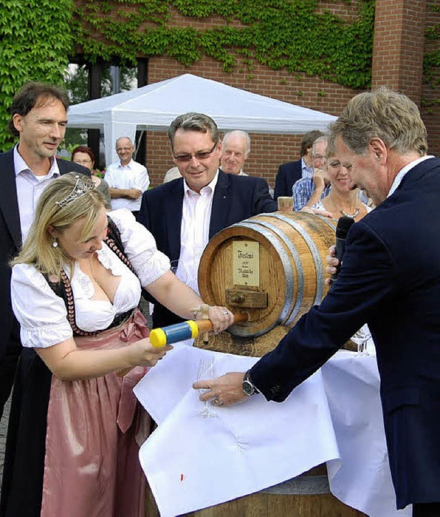 Beim Winzerfest des Badischen Winzerke... Axel Hahn (rechts) und Wilfried Drr.  | Foto: hans-jochen voigt