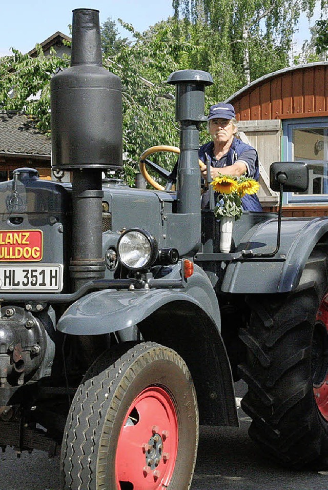 Uwe Mauch und Herbert Gantert haben di...sentation der Traktoren  organisiert.   | Foto: Rde