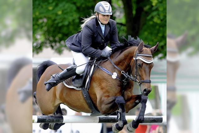 Ulrika Reinauer gewinnt erstes M-Springen