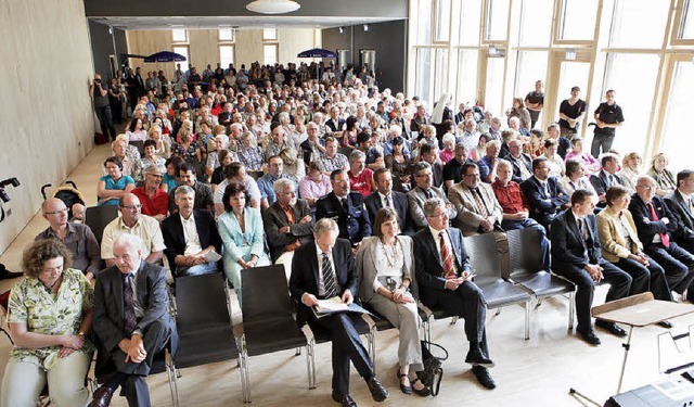 Volles Haus: Das neue Mietersheimer Brgerzentrum  | Foto: Christoph Breithaupt