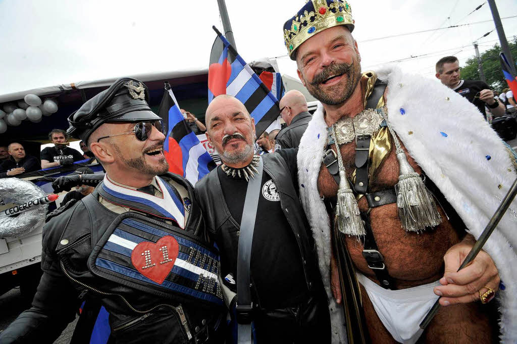 Kostmparade mit Toleranz-Botschaft: der Christopher Street Day in Kln