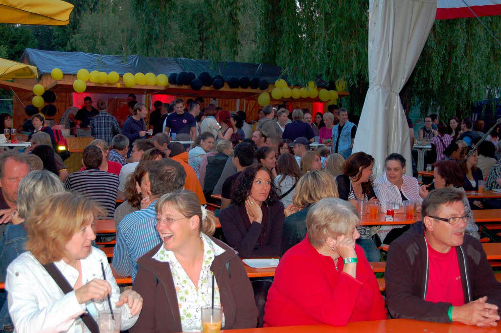 Impressionen vom 13. Badenova-Sommerfestival im Grenzacher Freibad Impressionen vom 13. Badenova-Sommerfestival im Grenzacher Freibad
