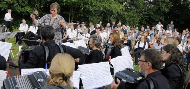 Die preisgekrnten Gastmusiker bei ihrem Auftritt in Schuttern   | Foto: Heidi Fssel