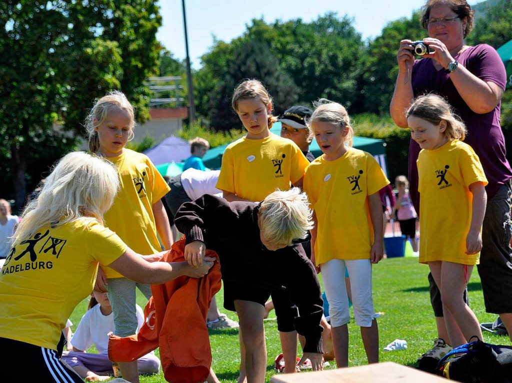 Groe Freude bei den Kleinen – das Kinderturnfest am Sonntag zog viele Jungen und Mdchen ins Lrracher Grttparkstadion