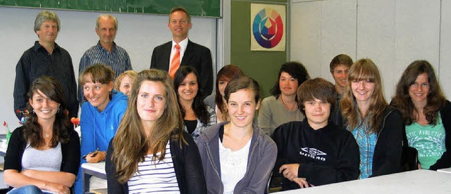 Rainer Mertens (hinten Mitte) und sein...ster Armin Hinterseh sind begeistert.   | Foto: Eva Weise