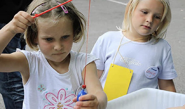 Auch Geschicklichkeit war gefragt beim Kinderfest.  | Foto: Jrn Kerckhoff