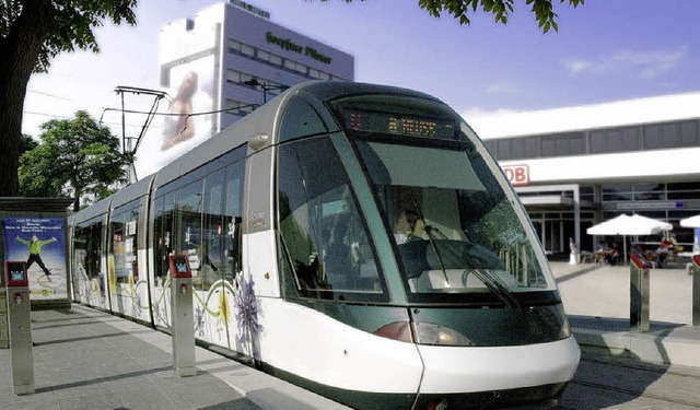 Die Tram soll knftig von Straburg na...mieren kann, soll eine Studie klren.   | Foto: Montage:  Stadt Kehl