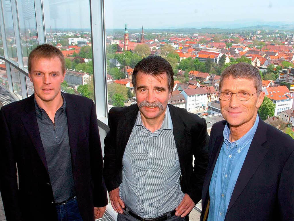 5.Mai 2006: ber Offenburg mit  ihn prgenden Mnnern: Vorgnger im Amt des Bundestrainers Heiner Brand (Mitte) und Armin Emrich.