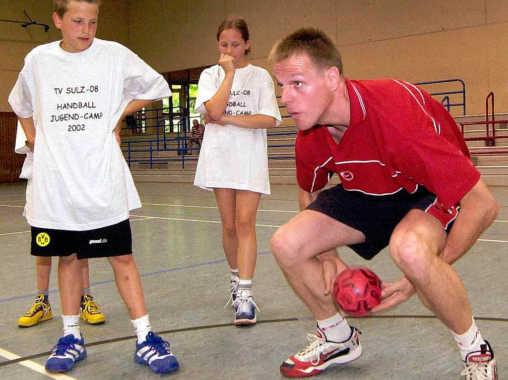 2002: Ein Vorbild zeigt wie es geht.