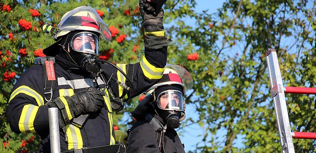 Gefroren habe sie sicher nicht, die Fe...fen neue Leistungsabzeichen erwarben.   | Foto: privat