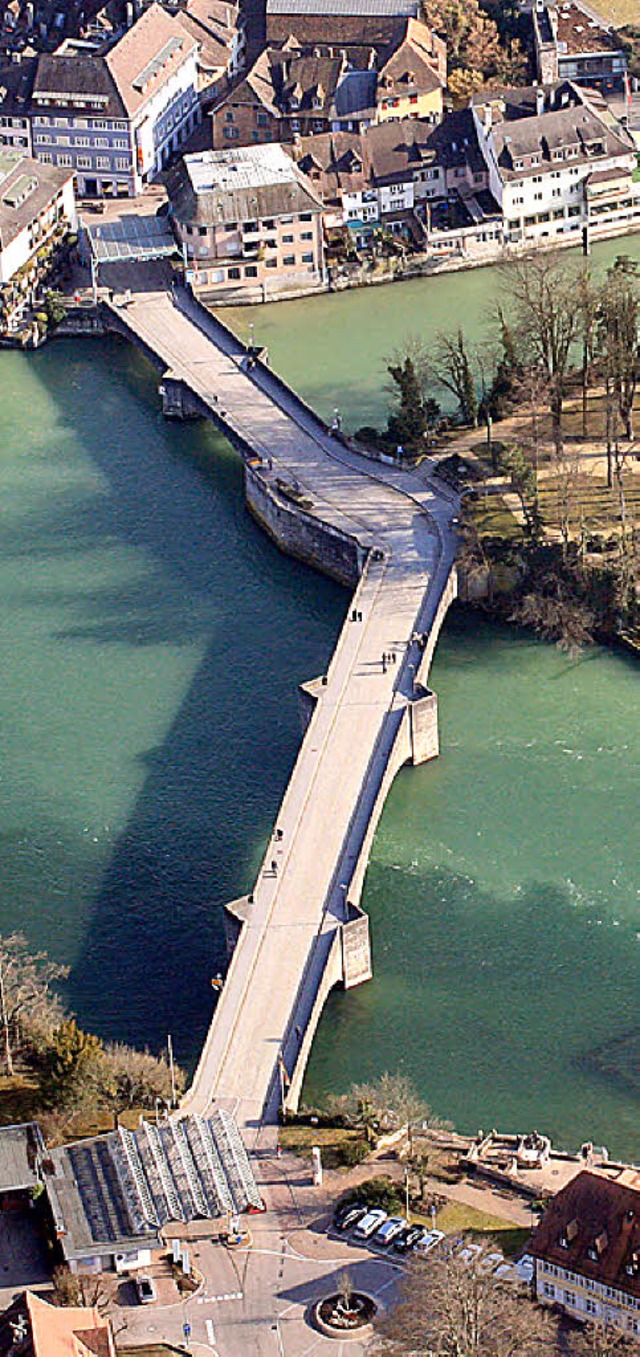 Die uere Gestalt der Rheinbrcke soll sich kaum ndern.   | Foto: Meyer