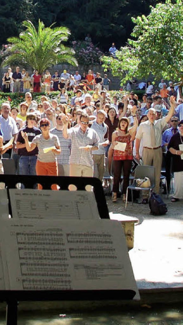 Musik ist wichtig im Gottesdienst der ...un erstmals im Grttpark stattfindet.   | Foto: Trenz